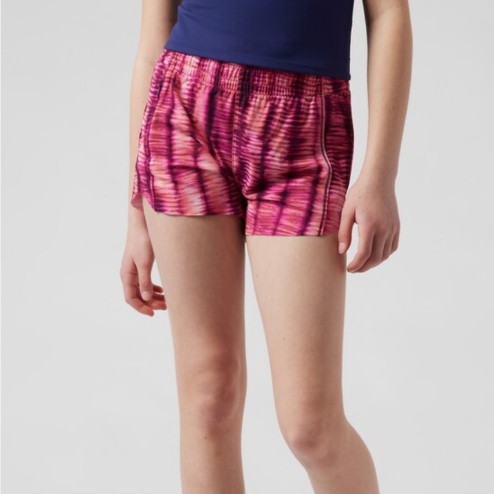 Athleta Girls Heart the Hustle 2.5” Short